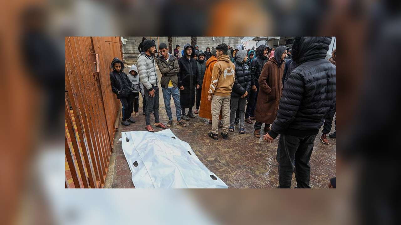 İsrail'in Gazze'ye saldırılarında can kaybı 70 bin 654'e yükseldi