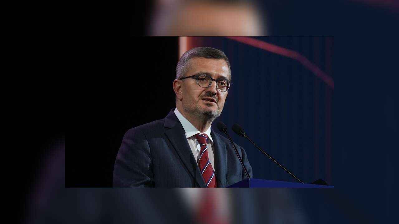 İletişim Başkanı Duran'dan "Dünya Türk Dili Ailesi Günü" mesajı