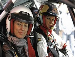 Ünlüler İstanbul'daki Ralli Heyecanını Dünya Şampiyonlarından Önce Yaşadılar!.