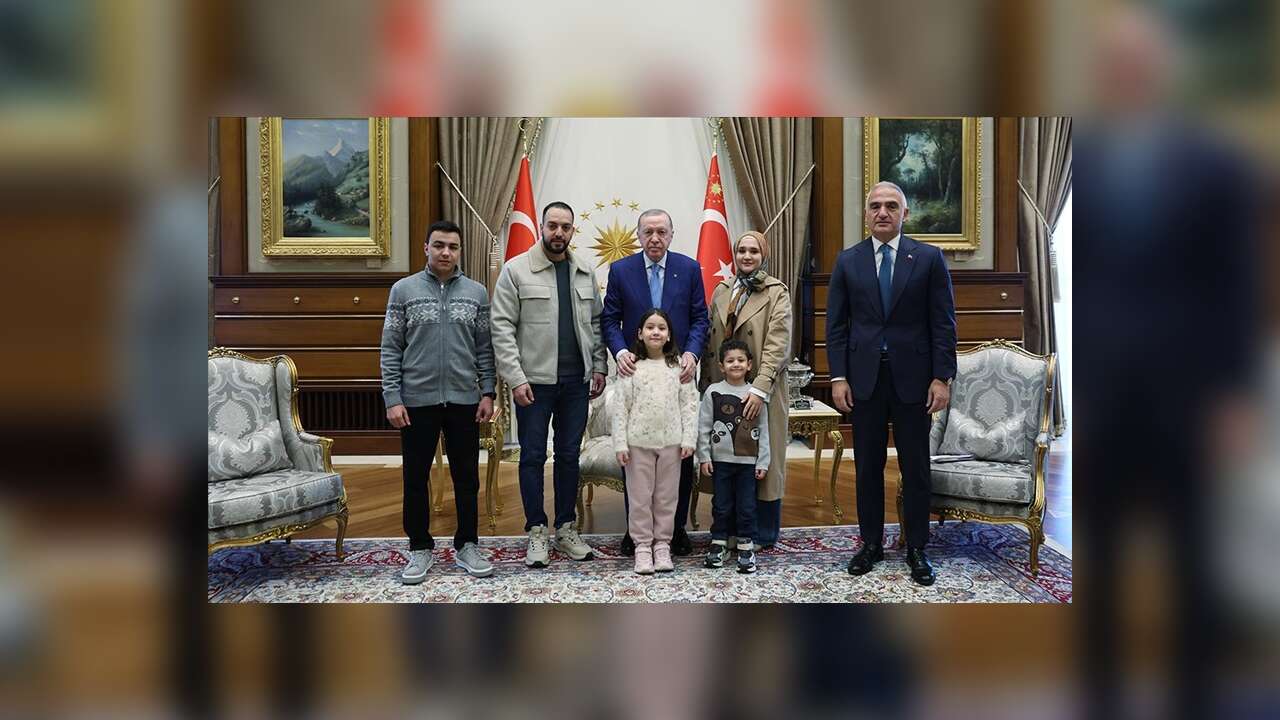 Cumhurbaşkanı Erdoğan, Gazze'de hayatını kaybeden Hind Rajab'ın ailesini kabul etti