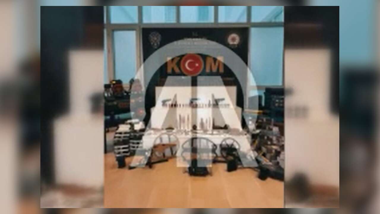 MUŞ - Silah, mühimmat, sikke ve objeler