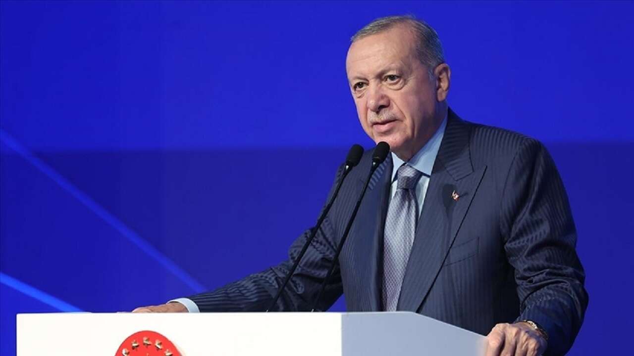 Erdoğan: 300 metre uzunluğundaki uçak gemimizin inşa süreçlerini başlattık