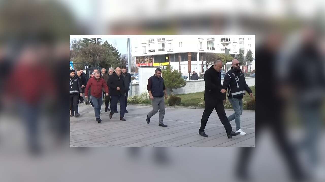 Ankara'da "change araç" operasyonu / 9 zanlıdan 4'ü tutuklandı