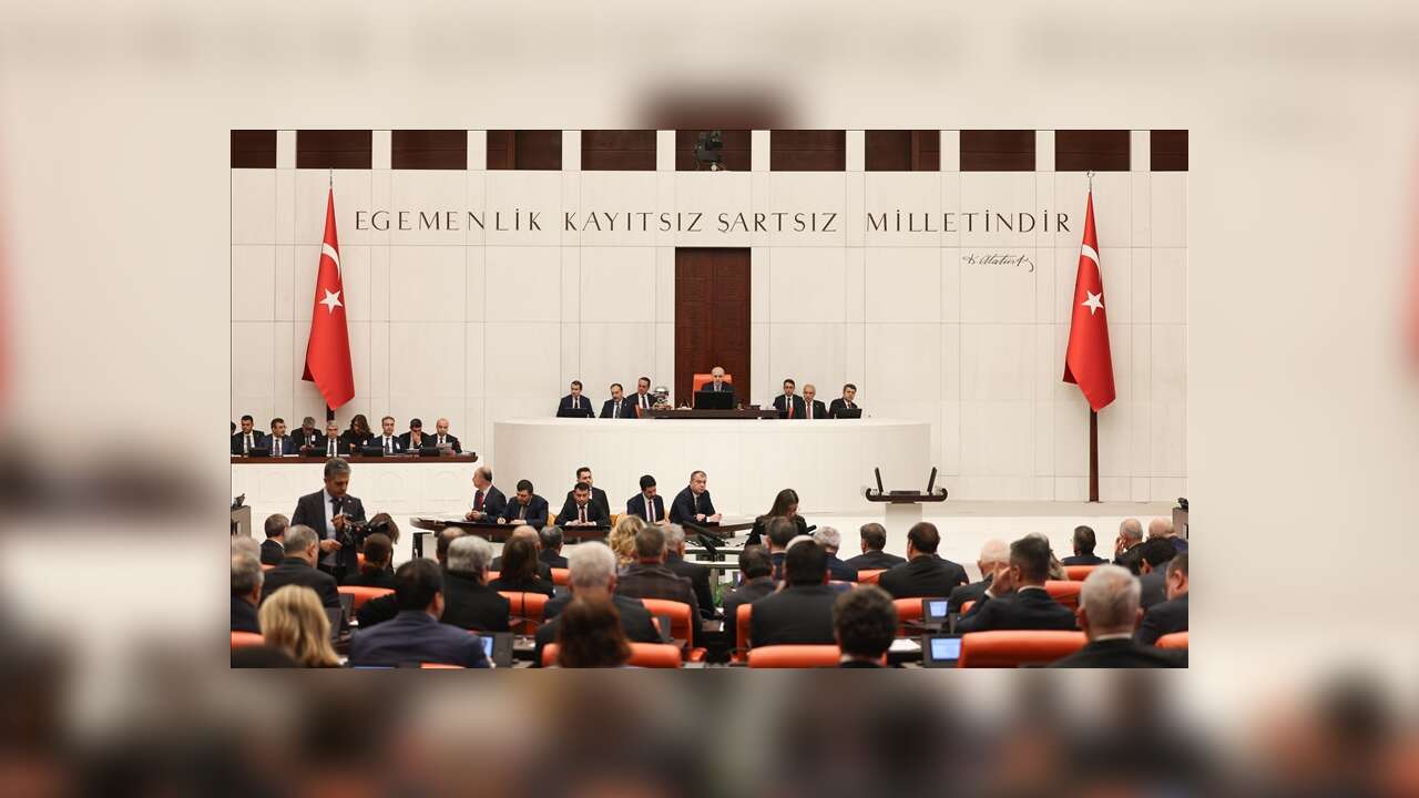 Mecliste yoğun geçen bütçe maratonu sona erdi