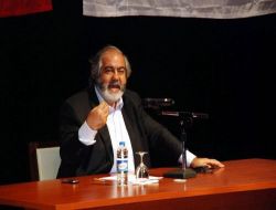 Mehmet Altan: Demokratikleşme Bireyin Kendisinden Başlar