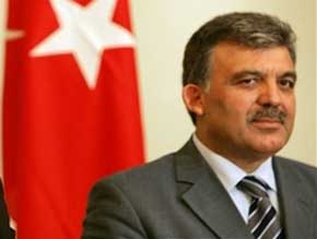 Cumhurbaşkanı Gül, askerlerin sivil mahkemelerde yargılanmasını onayladı