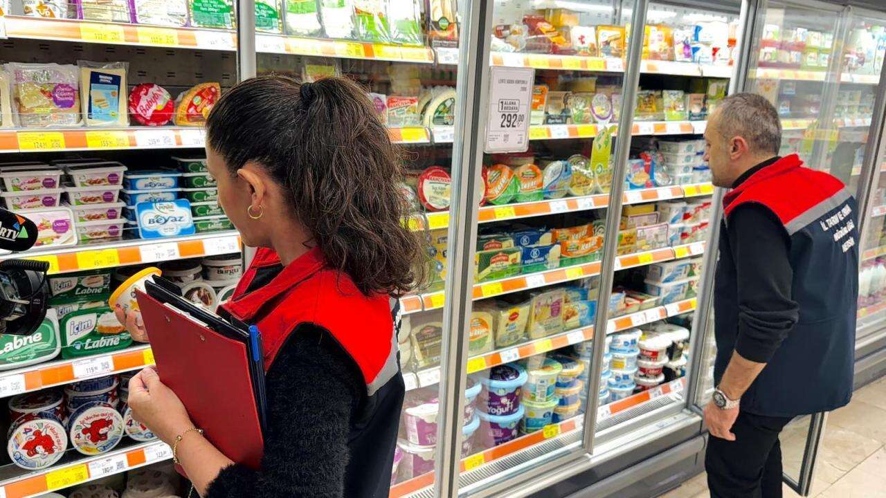 Mersin'de gıda güvenliği denetimlerinde 627 işletmeye 40 milyon lira ceza