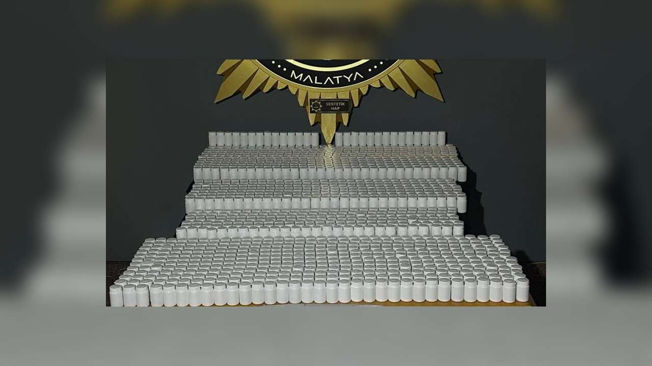Malatya'da 75 bin 376 sentetik uyuşturucu hap ele geçirildi!