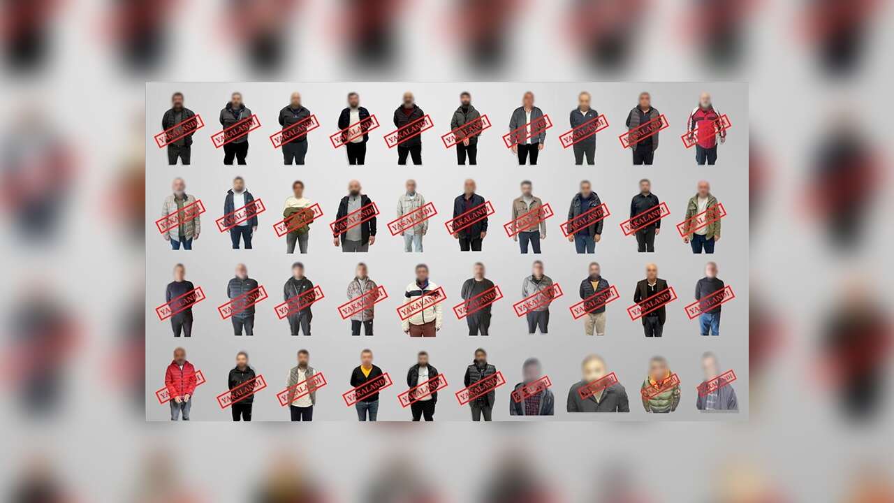 Kırmızı bültenle ve ulusal seviyede aranan 40 suçlu Türkiye'ye getirildi