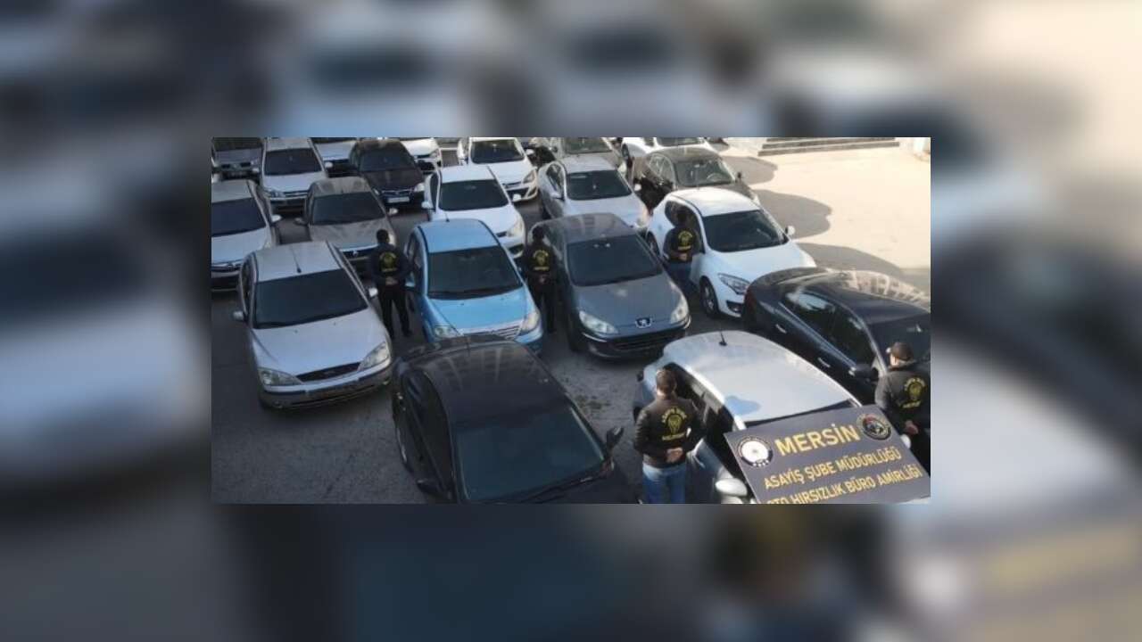 Mersin'de 1 milyar 180 milyonluk "Change Araç" çetesine operasyon