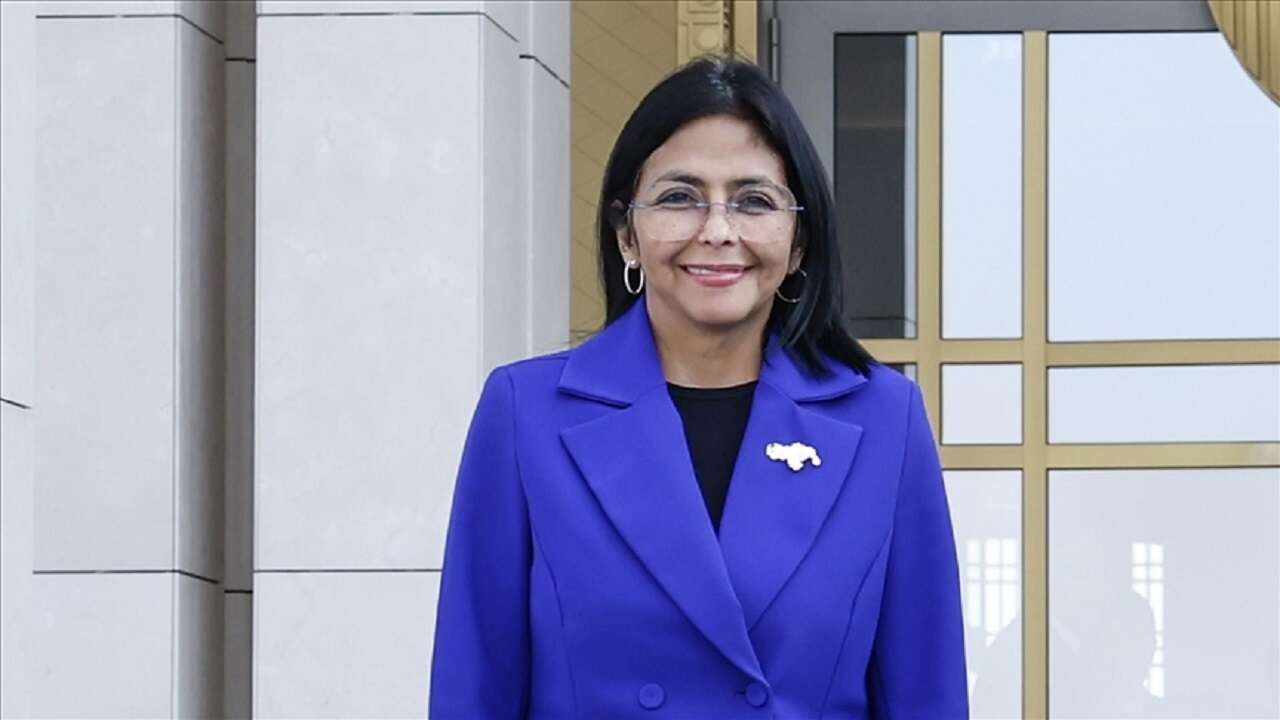 Maduro'nun yardımcısı Delcy Rodriguez yemin ederek Geçici Devlet Başkanı oldu