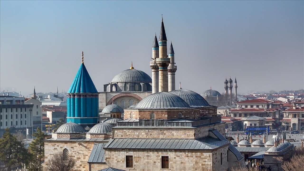 Mevlana'nın "gel" çağrısına 2025'te 3 milyondan fazla kişi uydu