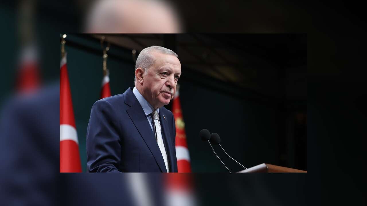 Erdoğan'dan CHP Genel Başkanı Özel'e 500 bin liralık tazminat davası
