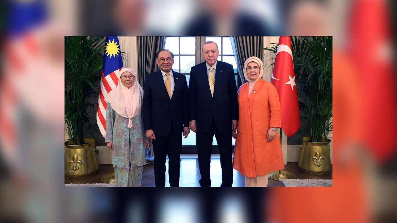 Cumhurbaşkanı Erdoğan, Malezya Başbakanı İbrahim ile görüştü