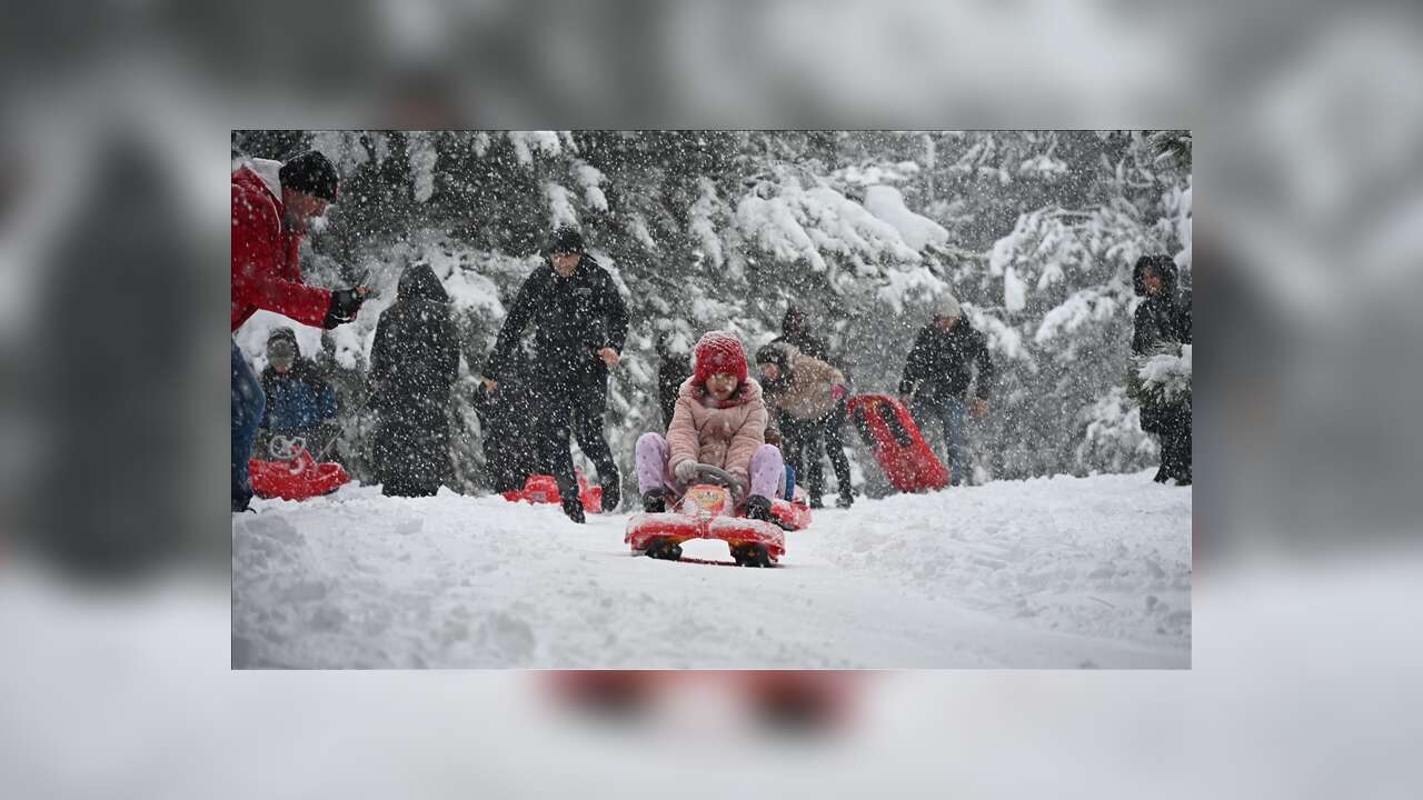 Birçok ilde kar nedeniyle eğitime bir gün ara verildi