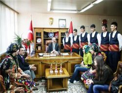 Belediye Halk Oyunları Topluluğu, İlk Kez Katıldıkları Yarışmada Birinci Oldu