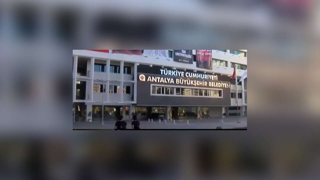 Antalya Büyükşehir Belediyesi'ne OPERASYON