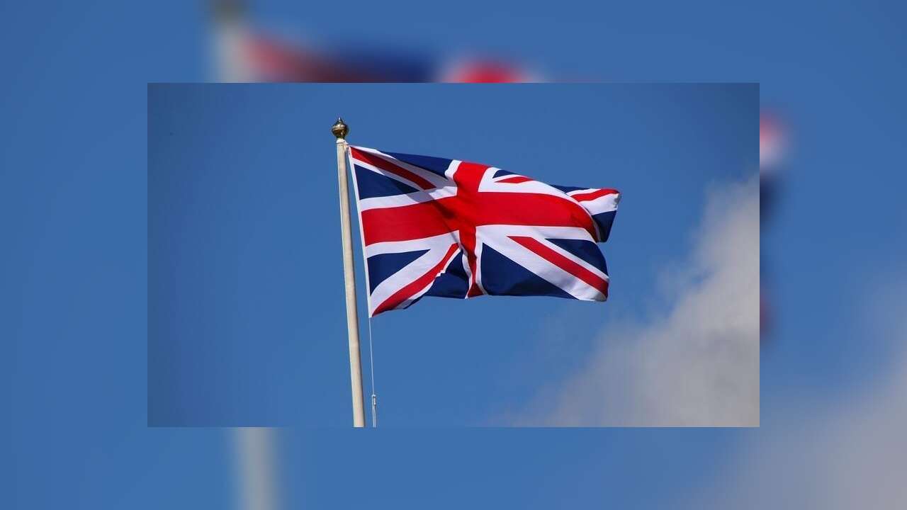 İngiltere de Katar'daki askerlerini geri çekme kararı aldı