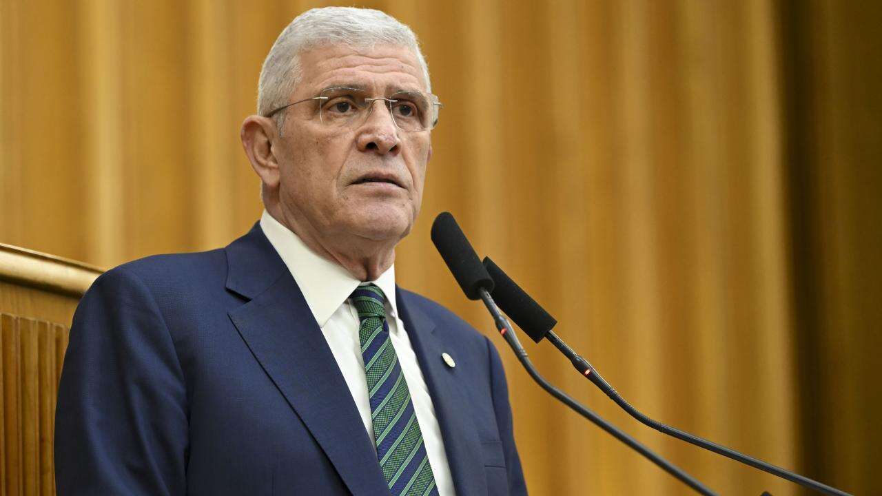 Müsavat Dervişoğlu, İYİ Parti Genel Başkanlığı'na yeniden seçildi