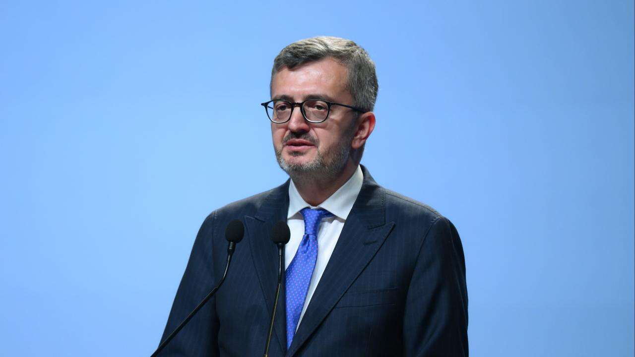 İletişim Başkanı Duran: Bayrağımıza yapılan hain saldırı açık bir provokasyondur