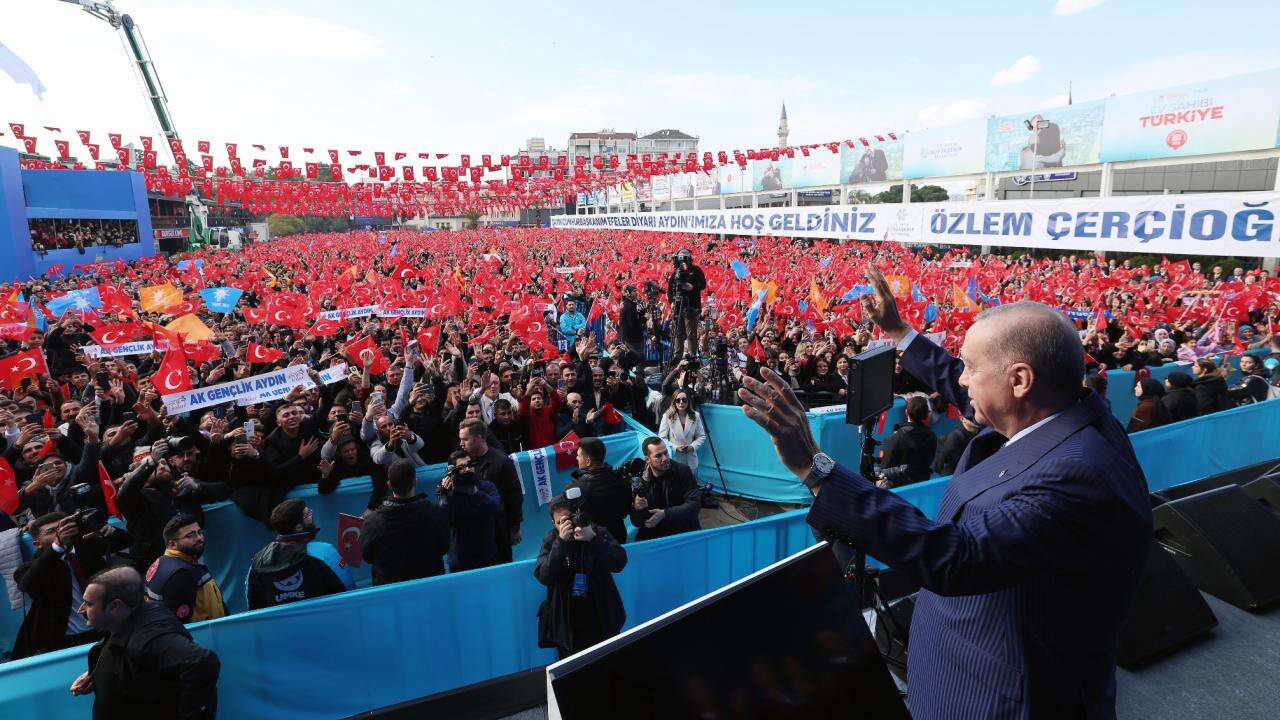 Cumhurbaşkanı Erdoğan: Suriye'nin kuzeyinde ayrılıkçı terör tehdidi ortadan kalkınca tüm bölgemiz rahatlayacak