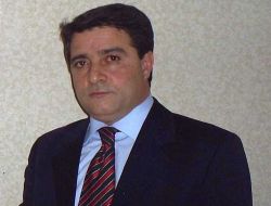 Aşiret Reisi, İsviçre Bankasındaki 800 Bin Altınını Almak İçin 5 Yıldır Hukuk Mücadelesi Veriyor!!