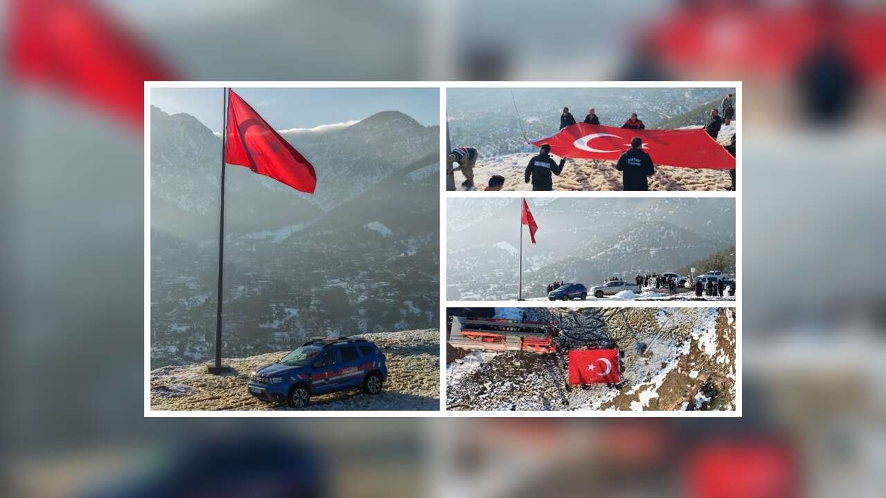 Amanos Dağları'nın eteklerindeki yıpranan Türk Bayrağı değiştirildi
