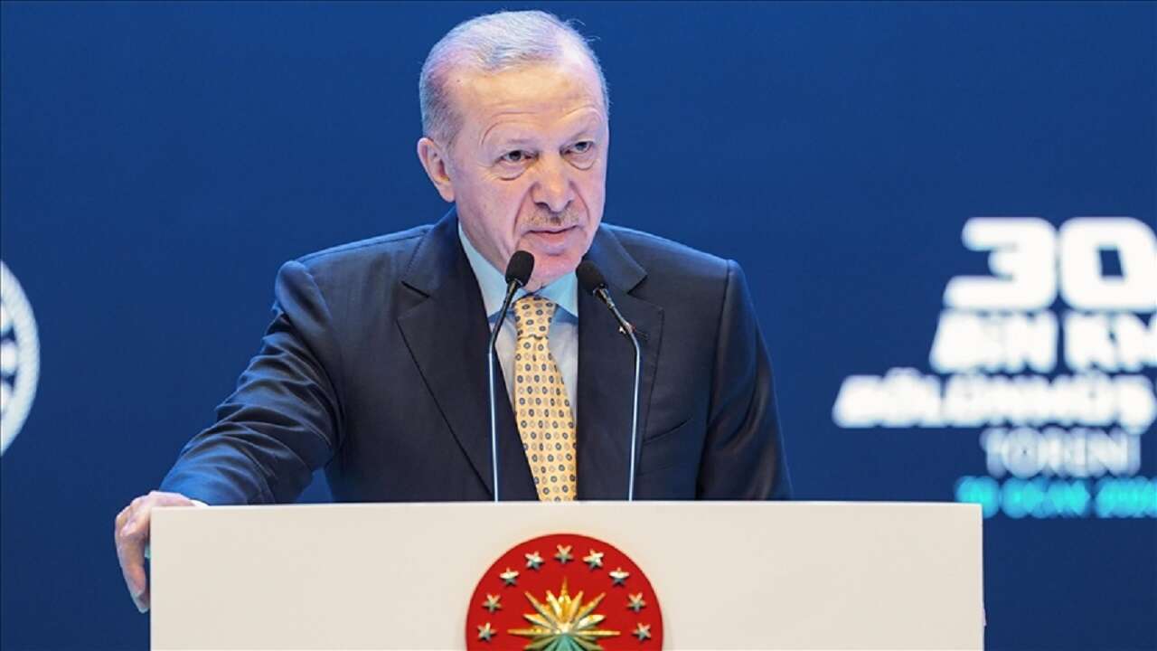 Erdoğan: 23 yılda bölünmüş yol uzunluğumuzu 30 bin 49 kilometreye çıkardık
