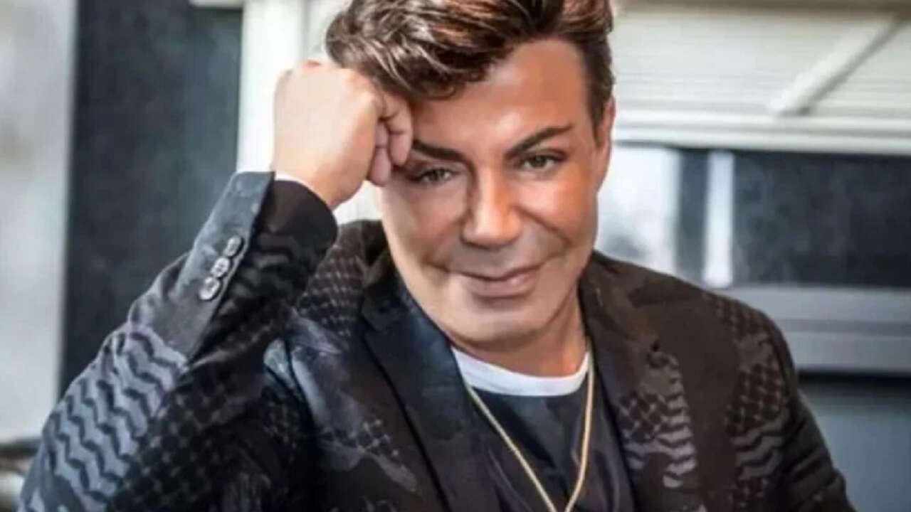 Ünlü sanatçı Fatih Ürek hayatını kaybetti!