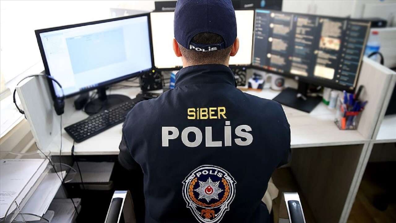 İstanbul'da çocuklara yönelik cinsel istismar içeriklerini temin eden 49 zanlı yakalandı