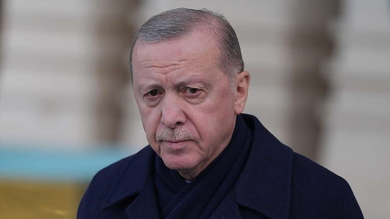 Cumhurbaşkanı Erdoğan 6 Şubat depremlerinde hayatını kaybedenleri andı