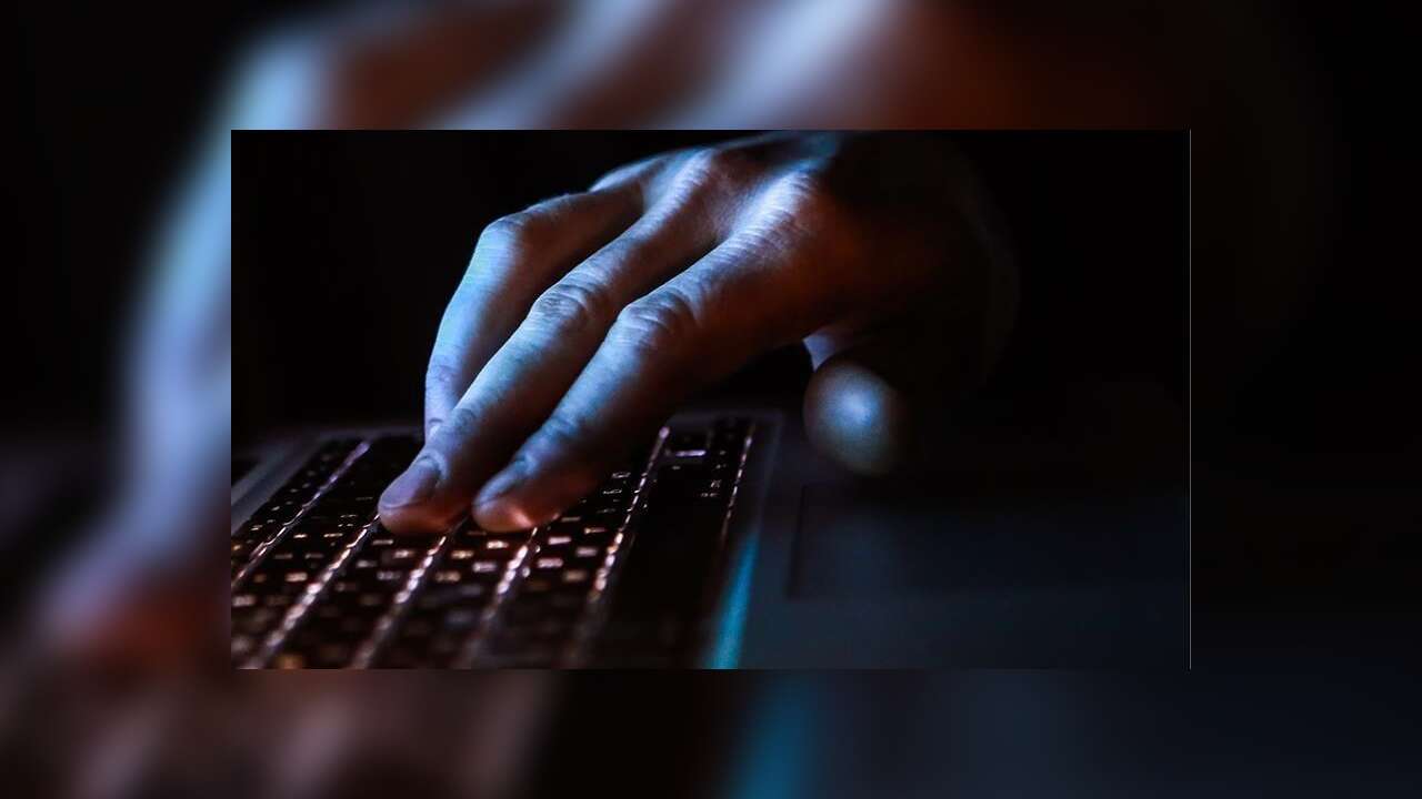 Eskişehir'in Mihalgazi Belediye Başkanı Güneş'e sosyal medyadan hakaret eden zanlı tutuklandı