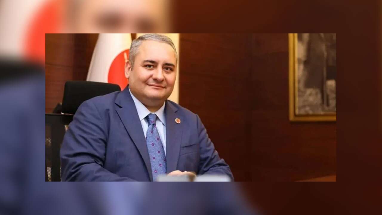 Keçiören Belediye Başkanı CHP'den istifa etti!