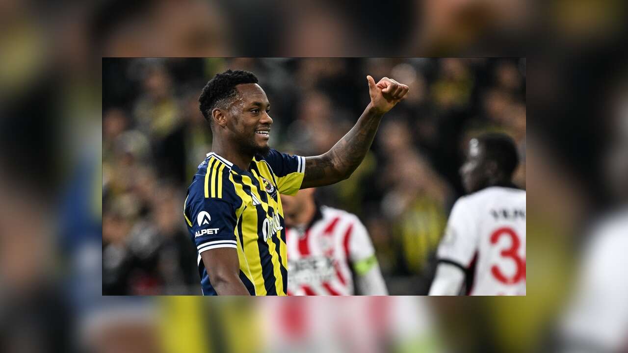 Fenerbahçe, Jhon Duran ile yollarını ayırdığını duyurdu
