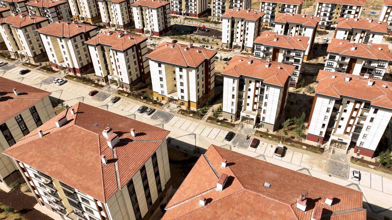 Cumhurbaşkanı Erdoğan, deprem konutlarının ödeme planını açıkladı!