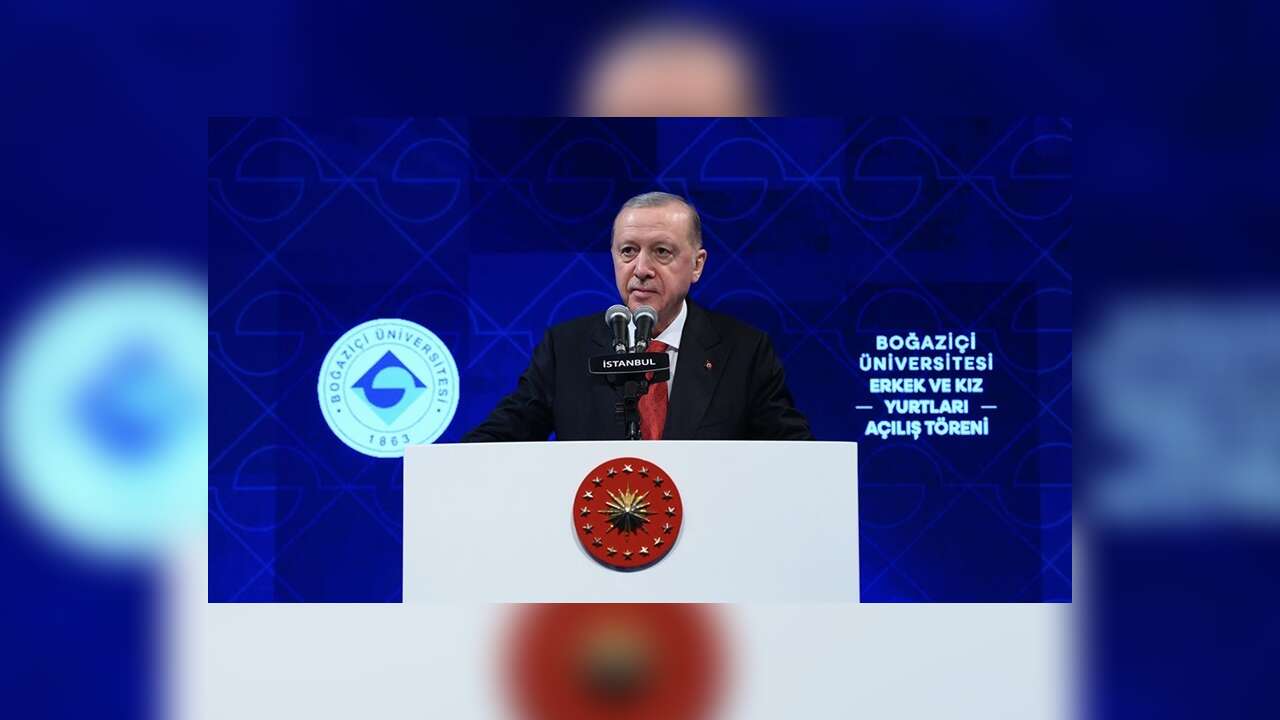 Erdoğan: Üniversitelerimiz Türkiye'nin ufkunu açan projeler geliştirmeye odaklanmalı