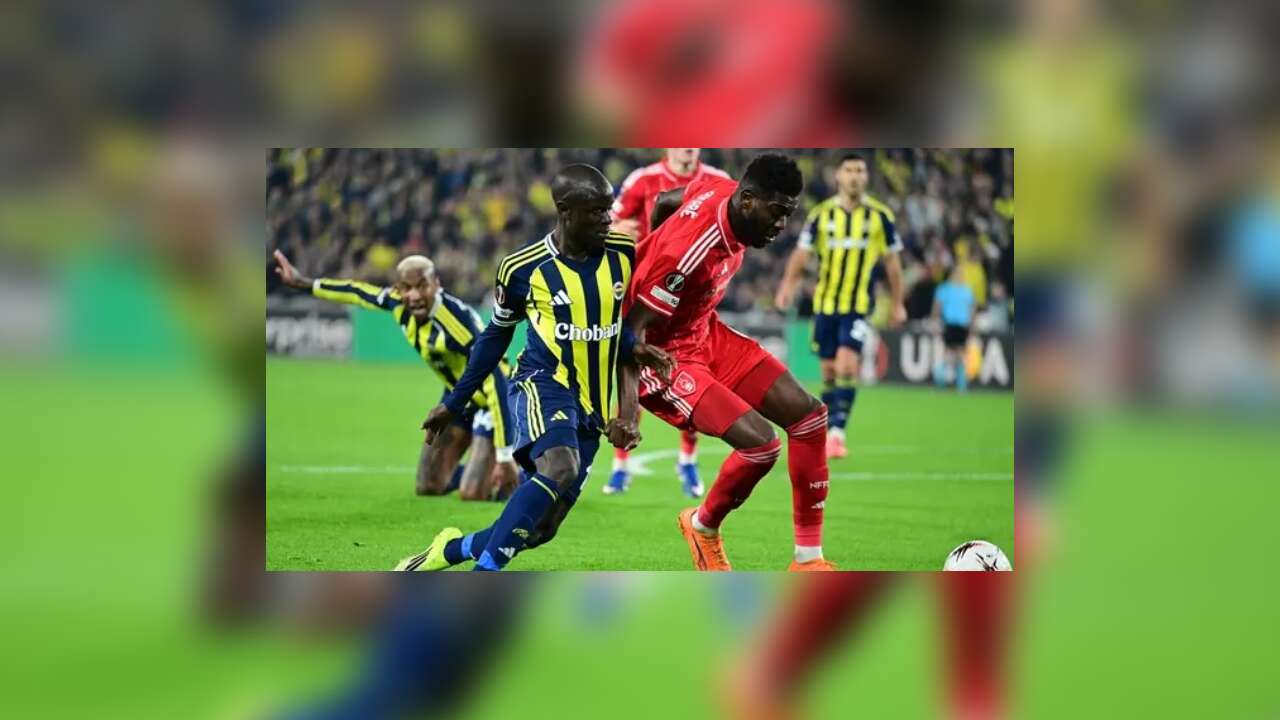 Fenerbahçe, Nottingham Forest'a evinde yenildi