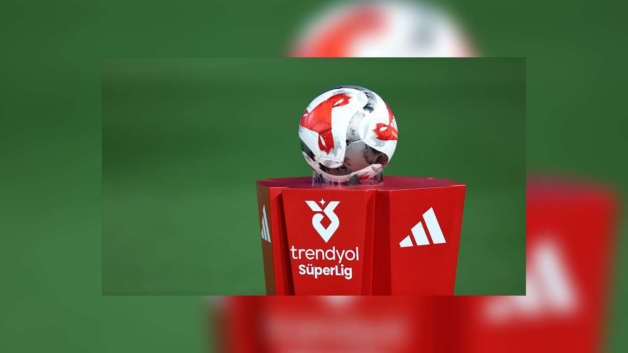 Süper Lig'de 23. hafta maçlarını yönetecek hakemler belli oldu