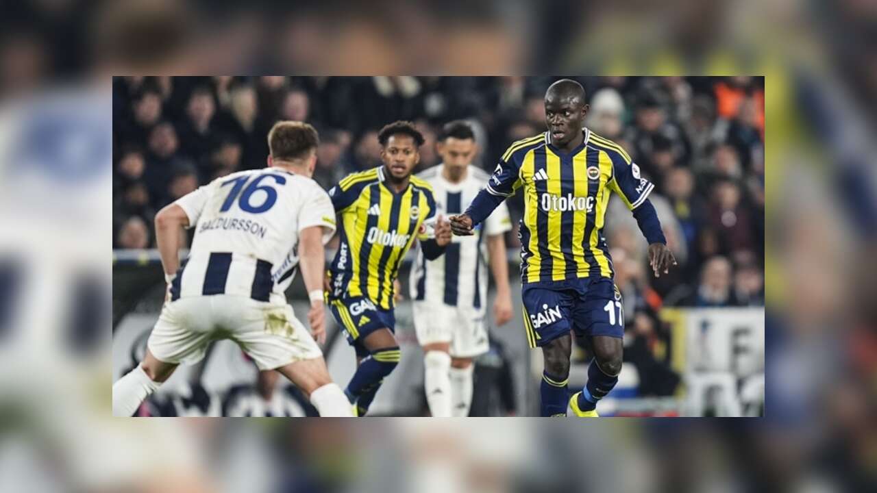 Fenerbahçe fırsat tepti! Sarı Lacivertliler, Kasımpaşa ile 1-1 berabere kaldı