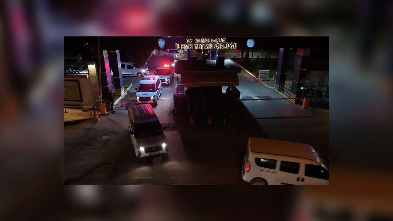 Batman merkezli 10 ilde düzenlenen yasa dışı bahis operasyonunda 73 şüpheli yakalandı