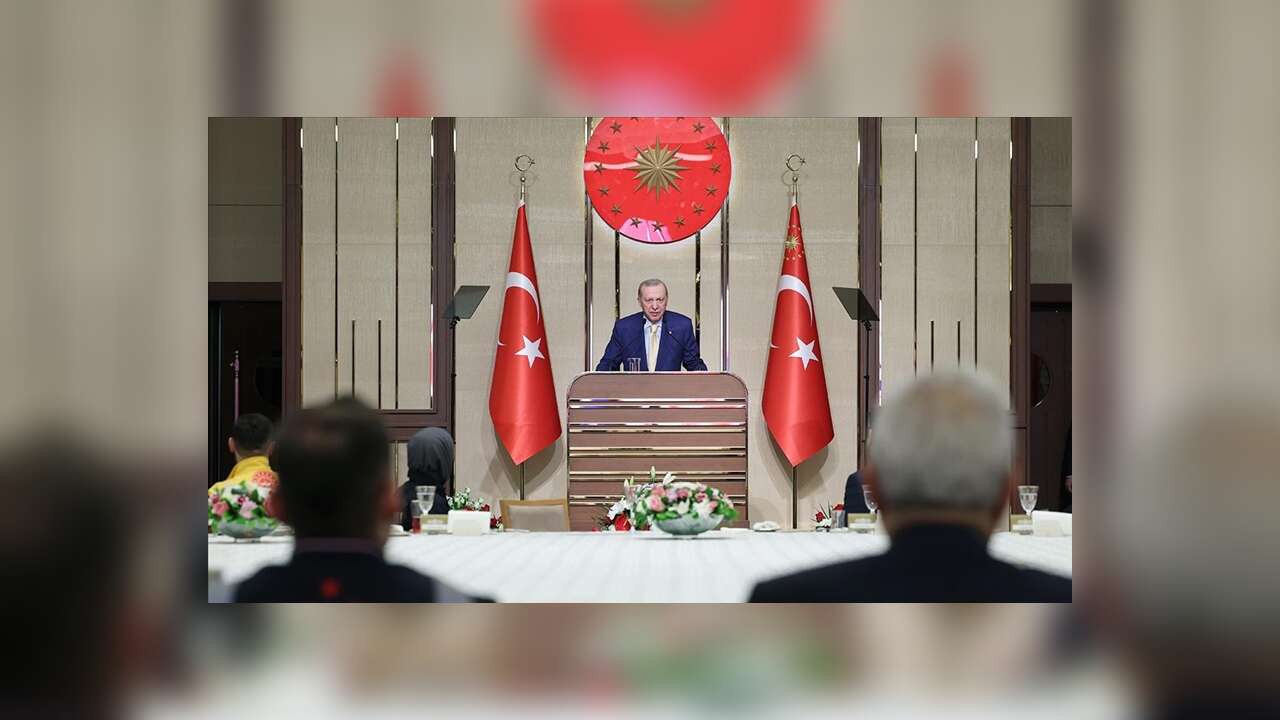 Cumhurbaşkanı Erdoğan: Biz toplumun her kesiminin hak ve özgürlüklerini genişletmeye odaklanıyoruz