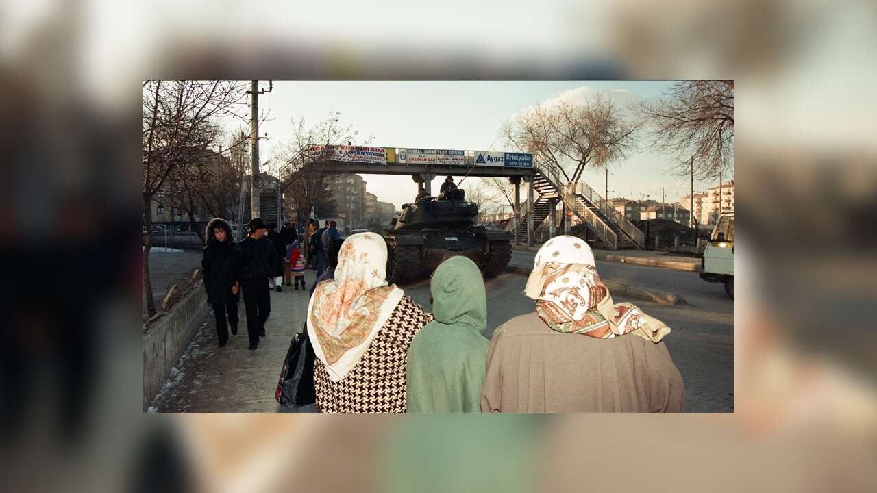 28 Şubat "postmodern darbesi"nin üzerinden 29 yıl geçti!