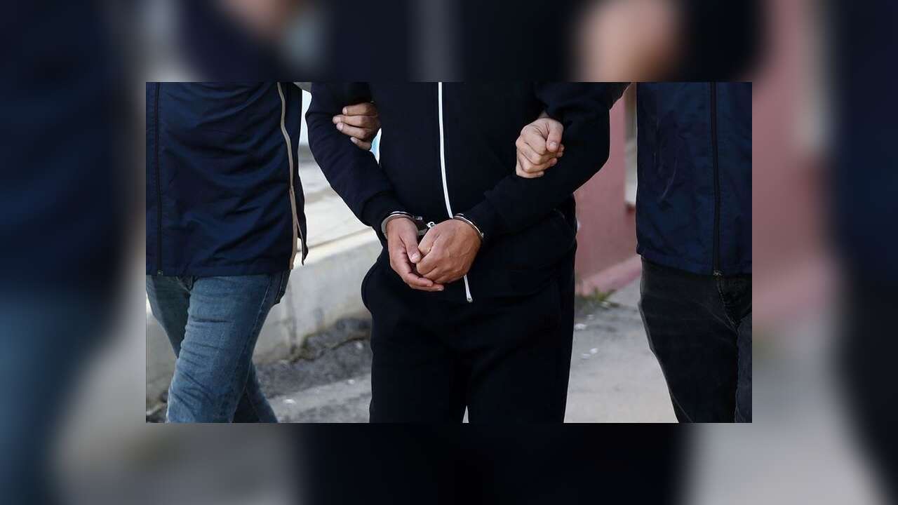 Ankara'da "sazan sarmalı" yöntemiyle dolandırıcılık yapan 13 şüpheli tutuklandı