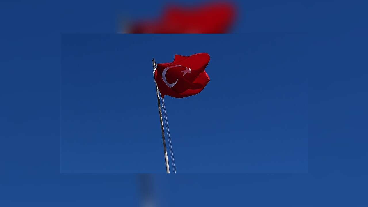 Tahran Büyükelçiliği, İran'daki Türk vatandaşlarına yönelik güvenlik duyurusu yaptı