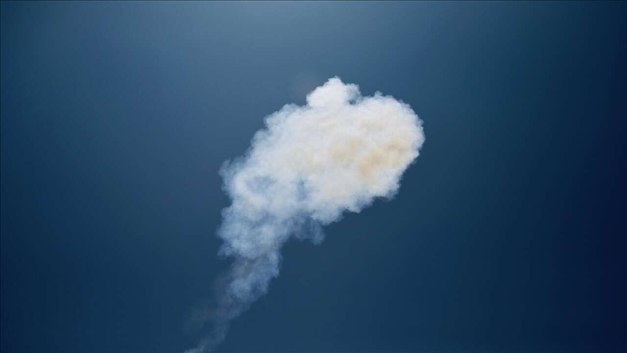 İran Devrim Muhafızları: Netanyahu'nun ofisi Hayber füzeleriyle hedef alındı