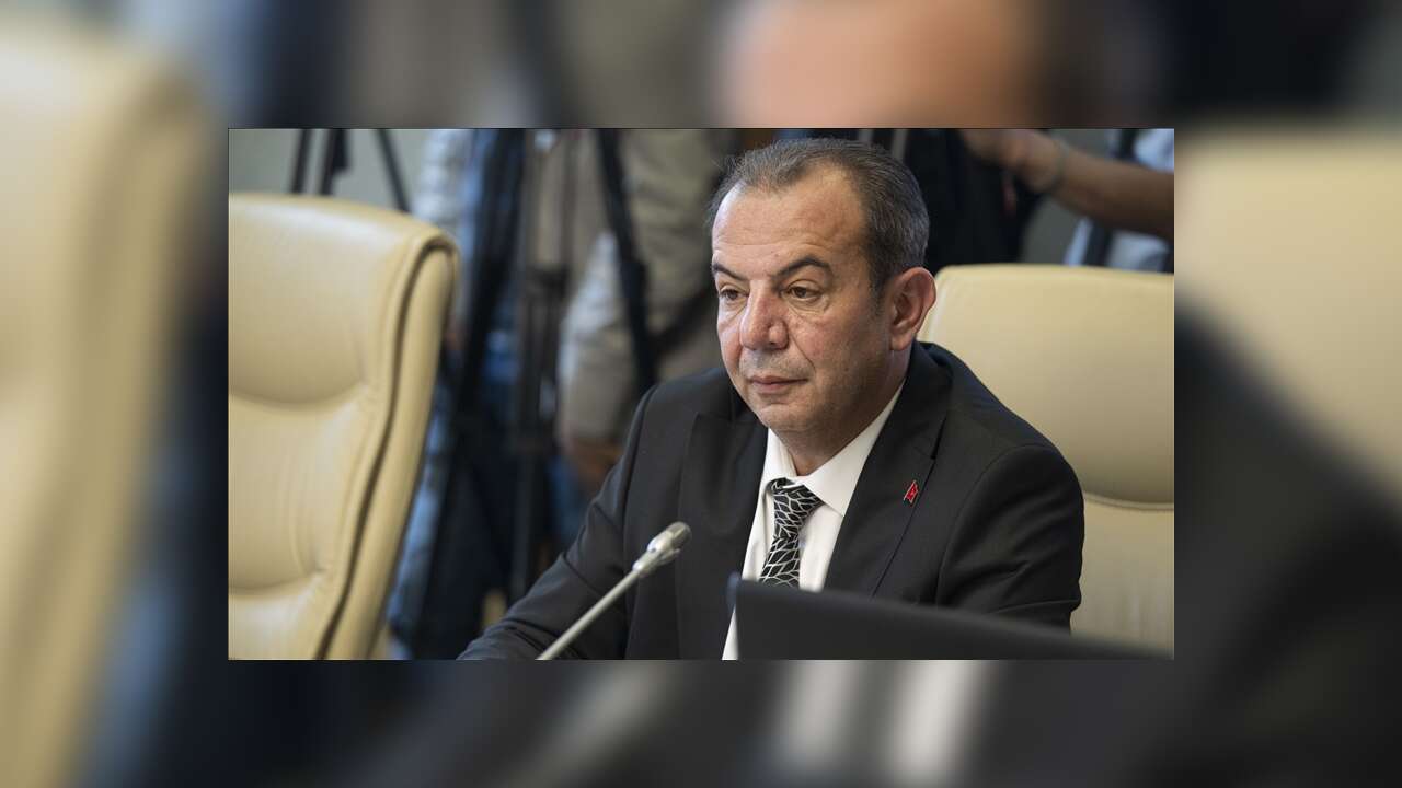 Bolu Belediye Başkanı Tanju Özcan görevden uzaklaştırıldı