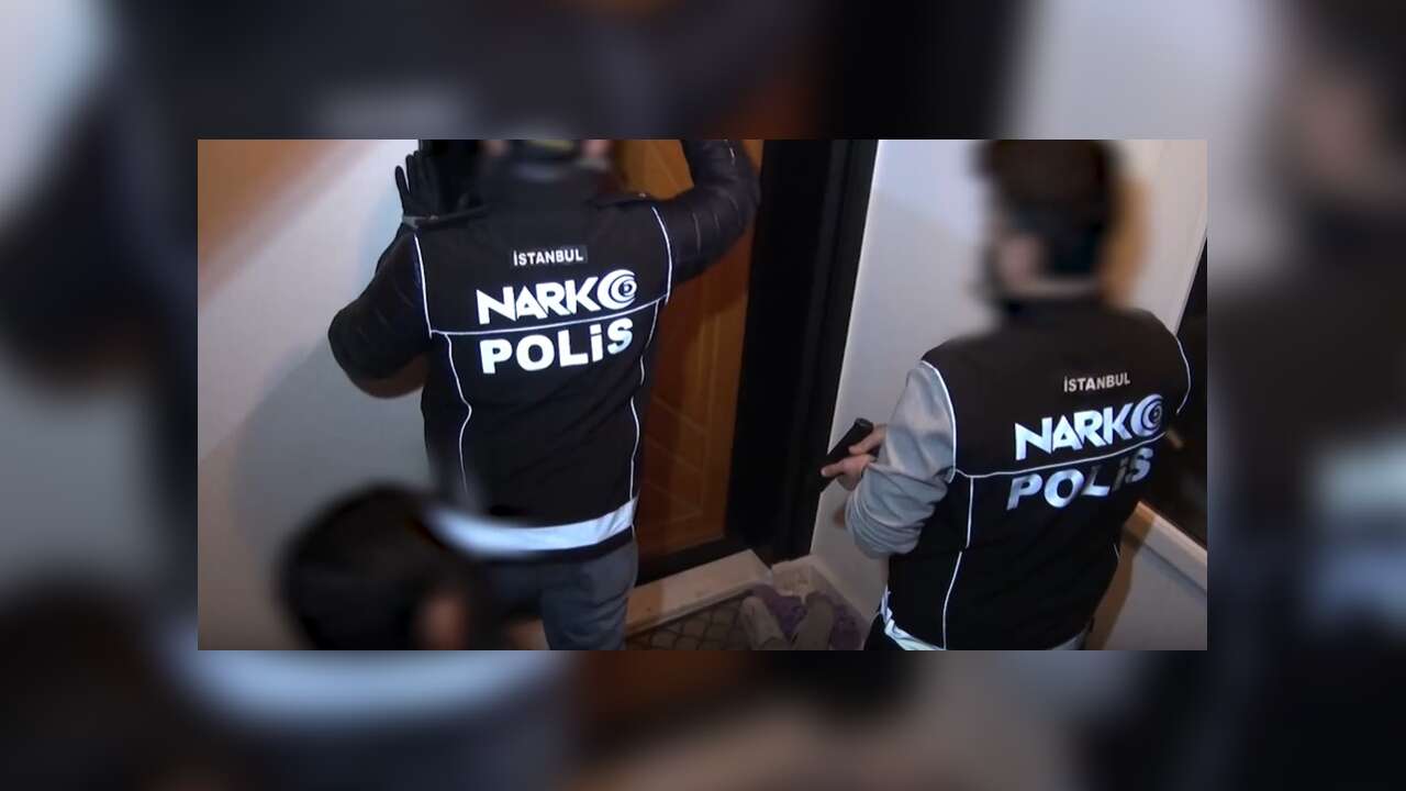 VİDEO / Ülke genelinde zehir tacirlerine ağır darbe: 67 ilde dev uyuşturucu operasyonu