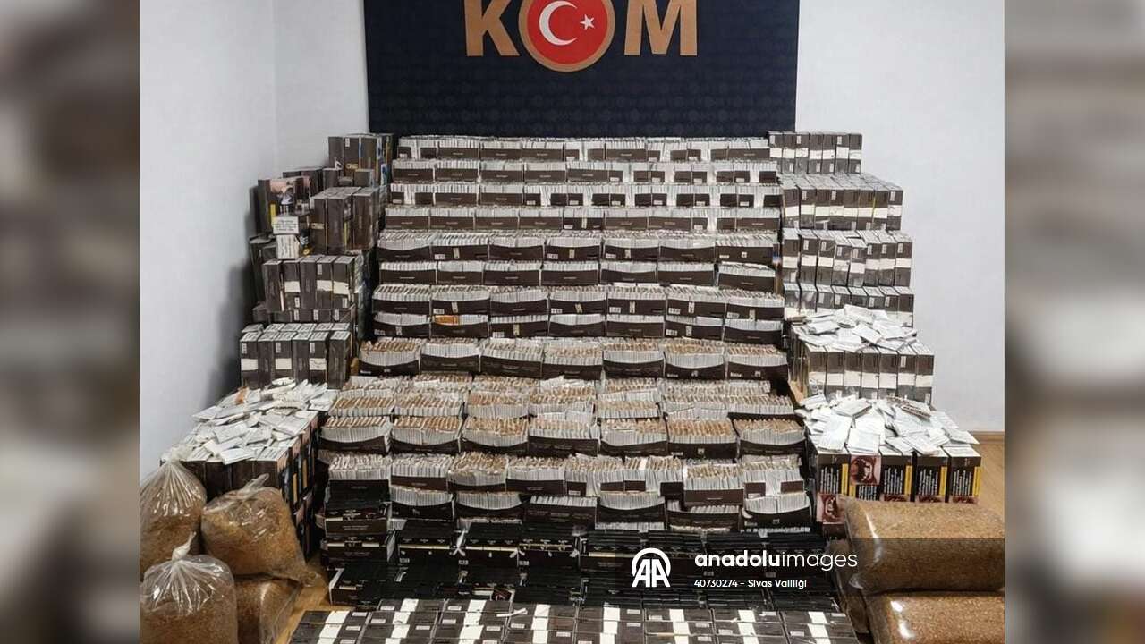 Sivas'ta 293 BİN makaron ele geçirildi!