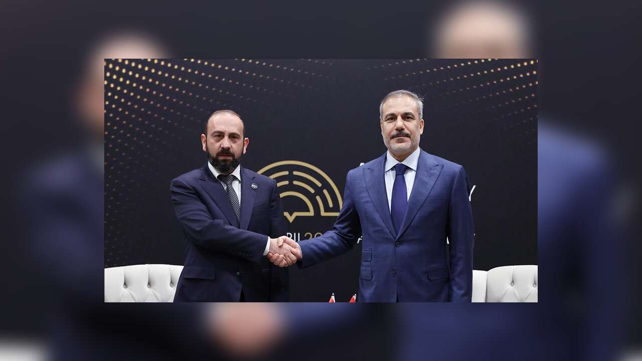 Dışişleri Bakanı Fidan, Ermenistan Dışişleri Bakanı Mirzoyan ile telefonda görüştü
