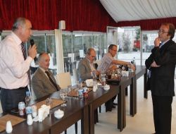 İstanbul'un Katı Atık Yönetimi Eyüp'te Masaya Yatırıldı
